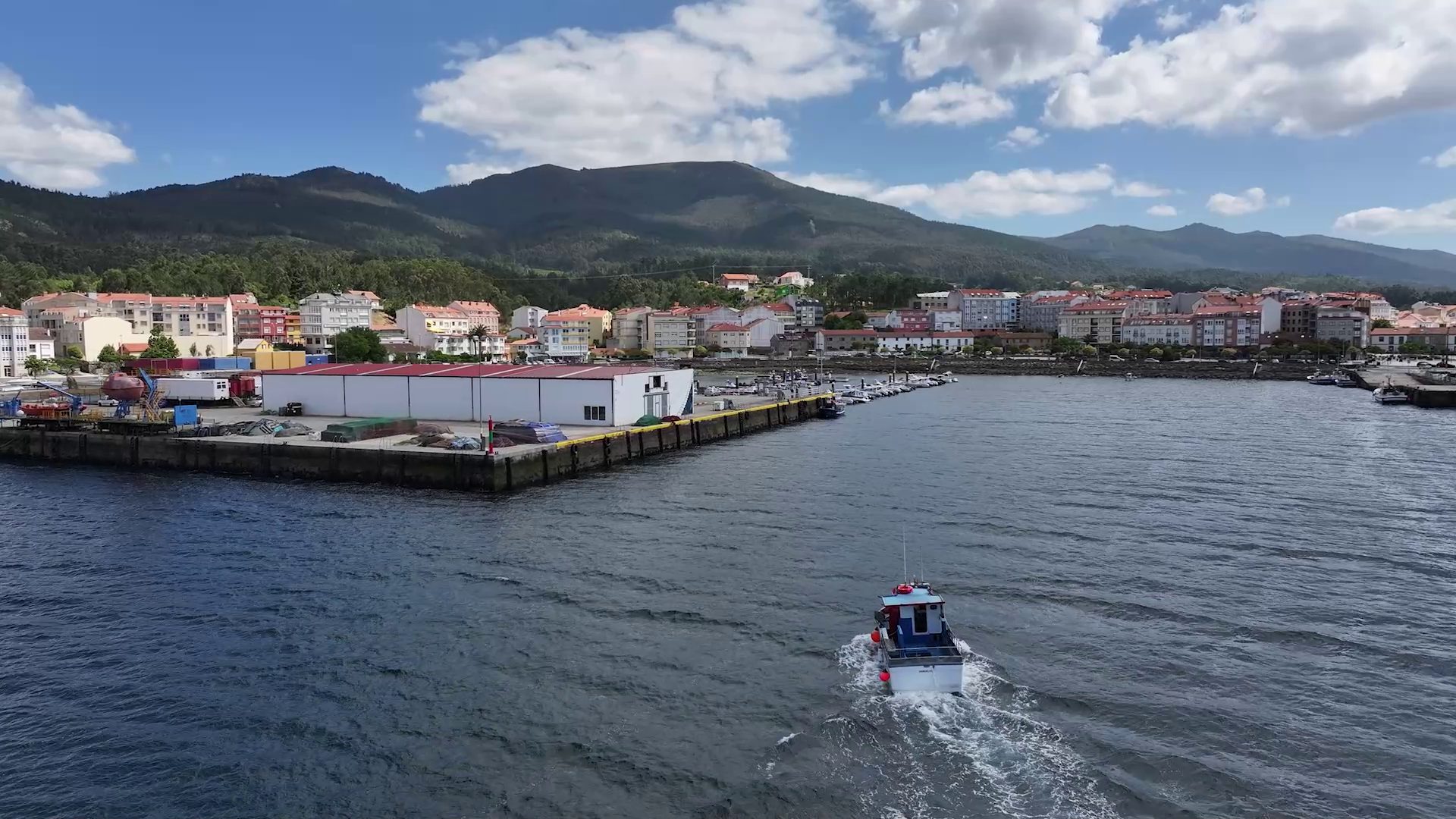 Imaxe aérea gravada con dron por Xurdir